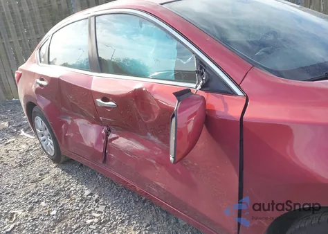 2016 Nissan Altima 2.5/2.5 S/2.5 Sl/2.5 Sr/2.5 Sv z USA, uszkodzony, nr VIN 1N4AL3AP8GC168881